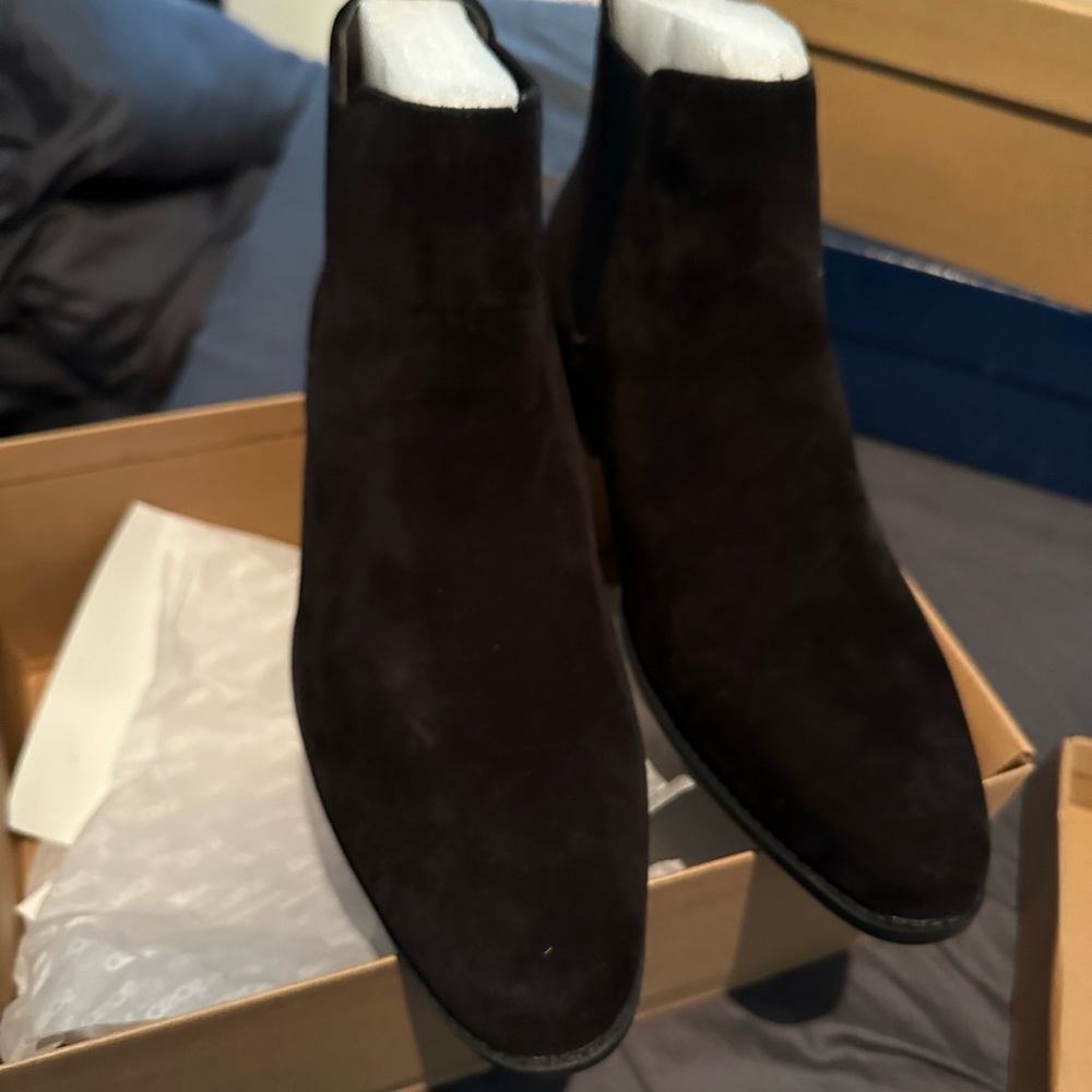 Brand new asos Chelsea boots